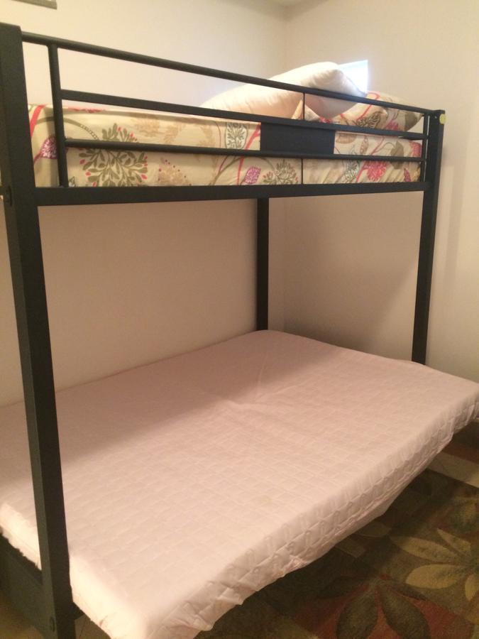 Garapan Guest House Сайпан Екстериор снимка