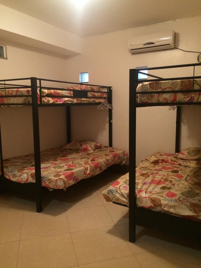 Garapan Guest House Сайпан Екстериор снимка